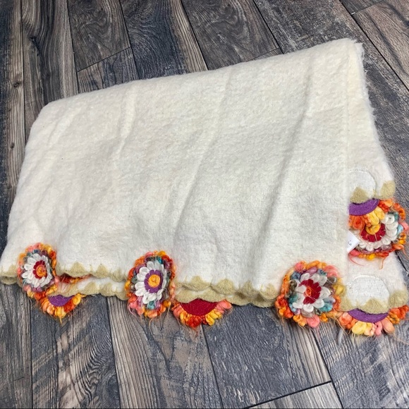 Artistic Accents Other - Artistic Accents Hand Crafted Floral Throw Blanket